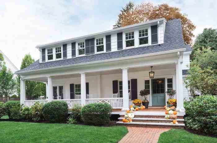 Dutch belanda rumah halaman luas larchmont architectural gambrel thegorbalsla